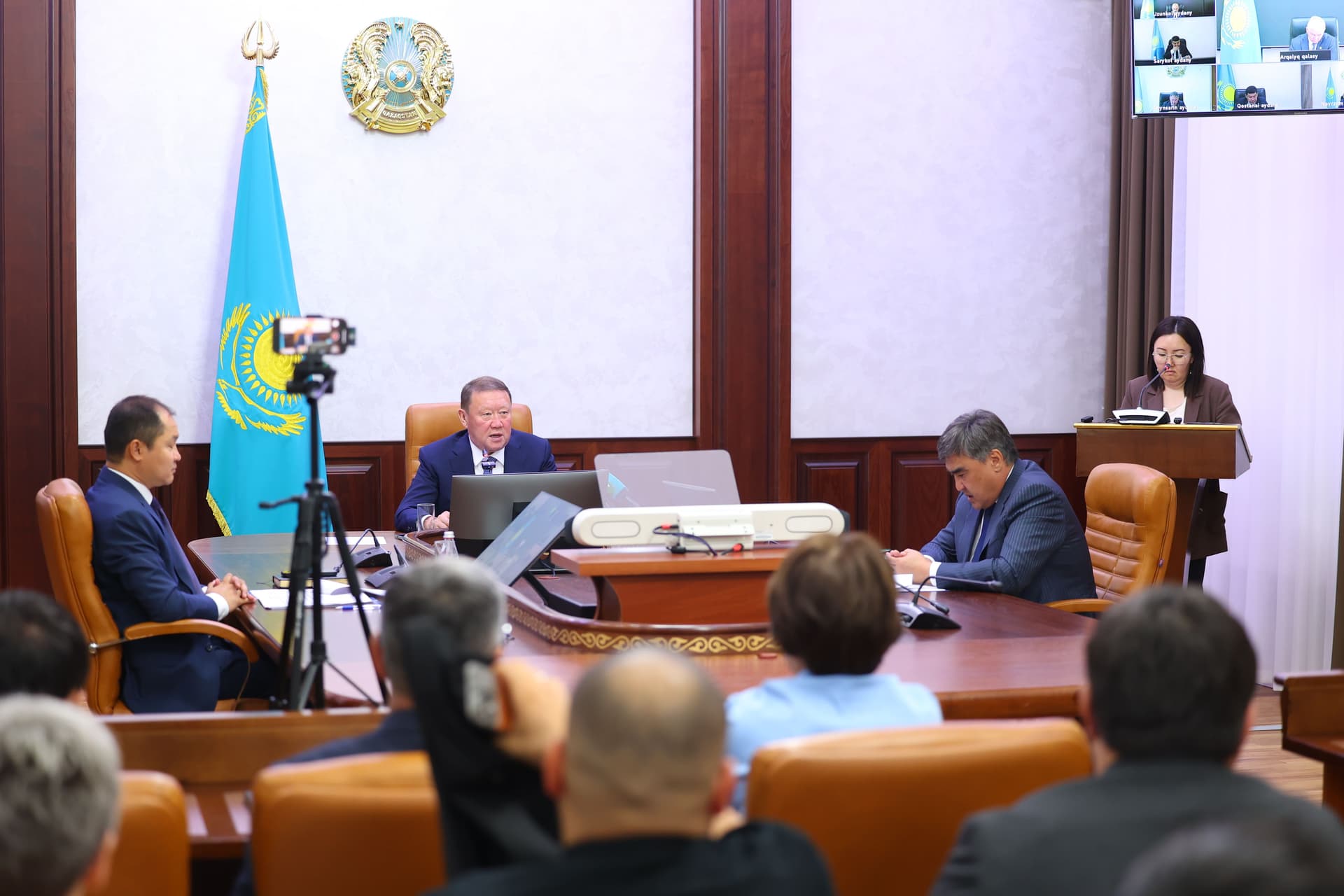 Льготная ипотека для молодежи - О сложностях с финансированием программы рассказали акиму Костанайской области. Что он ответил? 