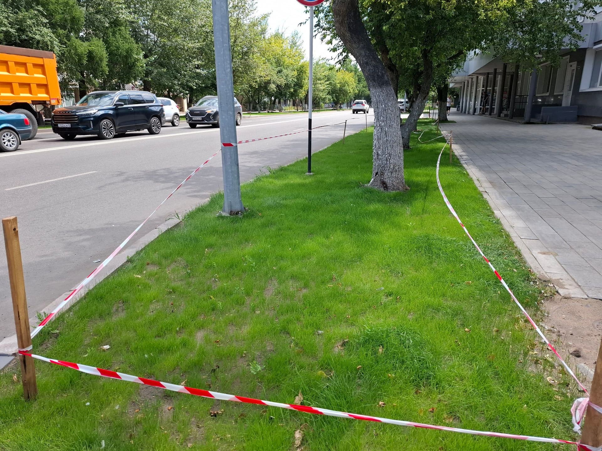 30 000 кв. метров хороших газонов, даже мавританских, – норма на нынешнее лето в Костанае