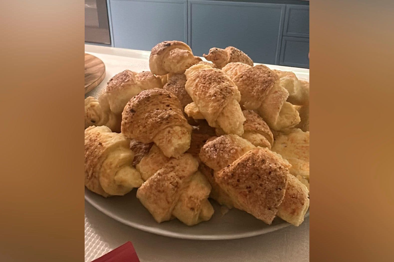 Рогалик со вкусом детства - Очень простая, очень быстрая и очень вкусная выпечка