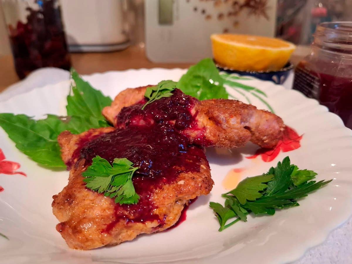 Черная смородина и с чем ее едят? - Готовим соус к мясу по мотивам знаменитого английского