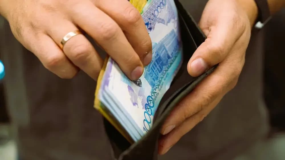 Минимальную зарплату повысят до 110 тысяч теңге в 2027 году