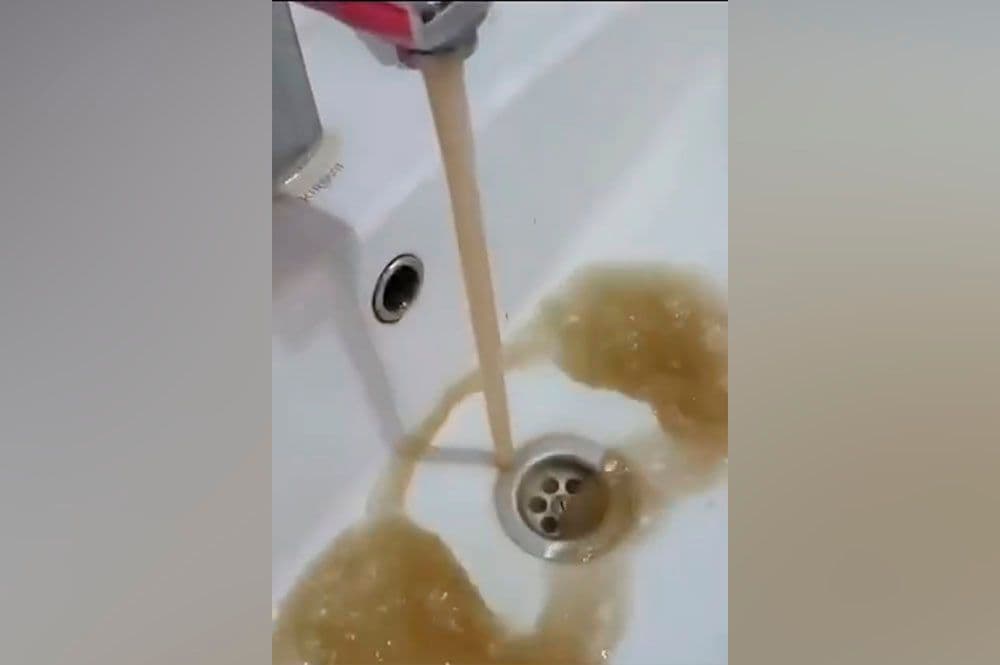 О временном изменении качества горячей воды предупредили костанайцев