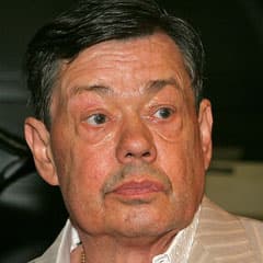 У Караченцова опухоль мозга