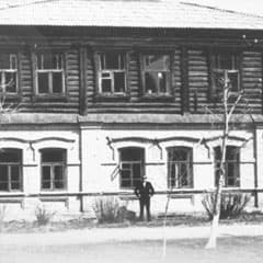 По законам военного времени