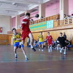 Шесть матчей без поражений