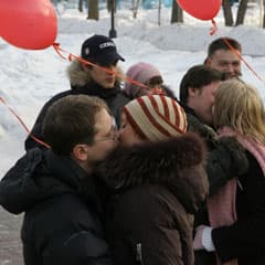Один поцелуй на всех