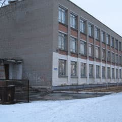 Темные коридоры и холодные классы