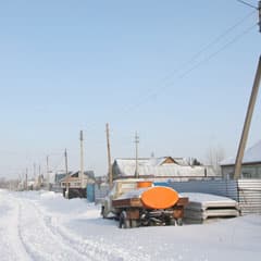 500 метров Черного. Или чьи?
