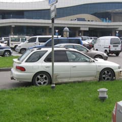 «Эйр-Астана»  против аэропорта Алматы