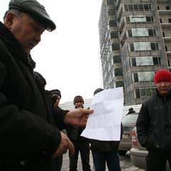 Долговые ямы глобальной стройки