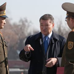 Куда пристроят Ахметова?