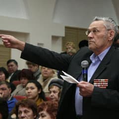Аким сказал: «Надо встречаться»