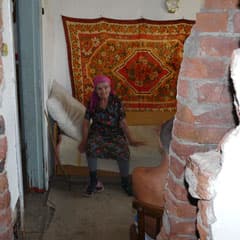 «Совершеннолетним узникам помощь не положена»