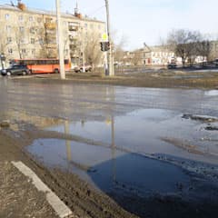 В воде, грязи и без асфальта