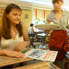 И под вечер, обходя заведения...