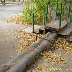 Переходы есть, изоляции нет