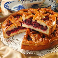 Черешня в крошке
