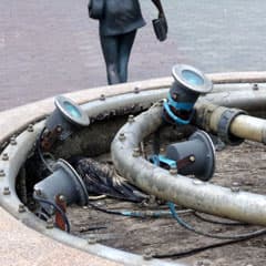 Нестройные струи костанайских фонтанов