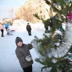 И без стука ходят в гости всем двором...
