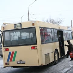 № 107: и болтает, и молчит