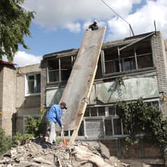 Еще несколько ветхих домов в Костанае остались без денег на ремонт