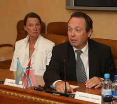 Хотят зерна, предлагают рыбу