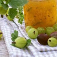 Ткемали по-нашему: Из ягод можно готовить вкусные соусы
