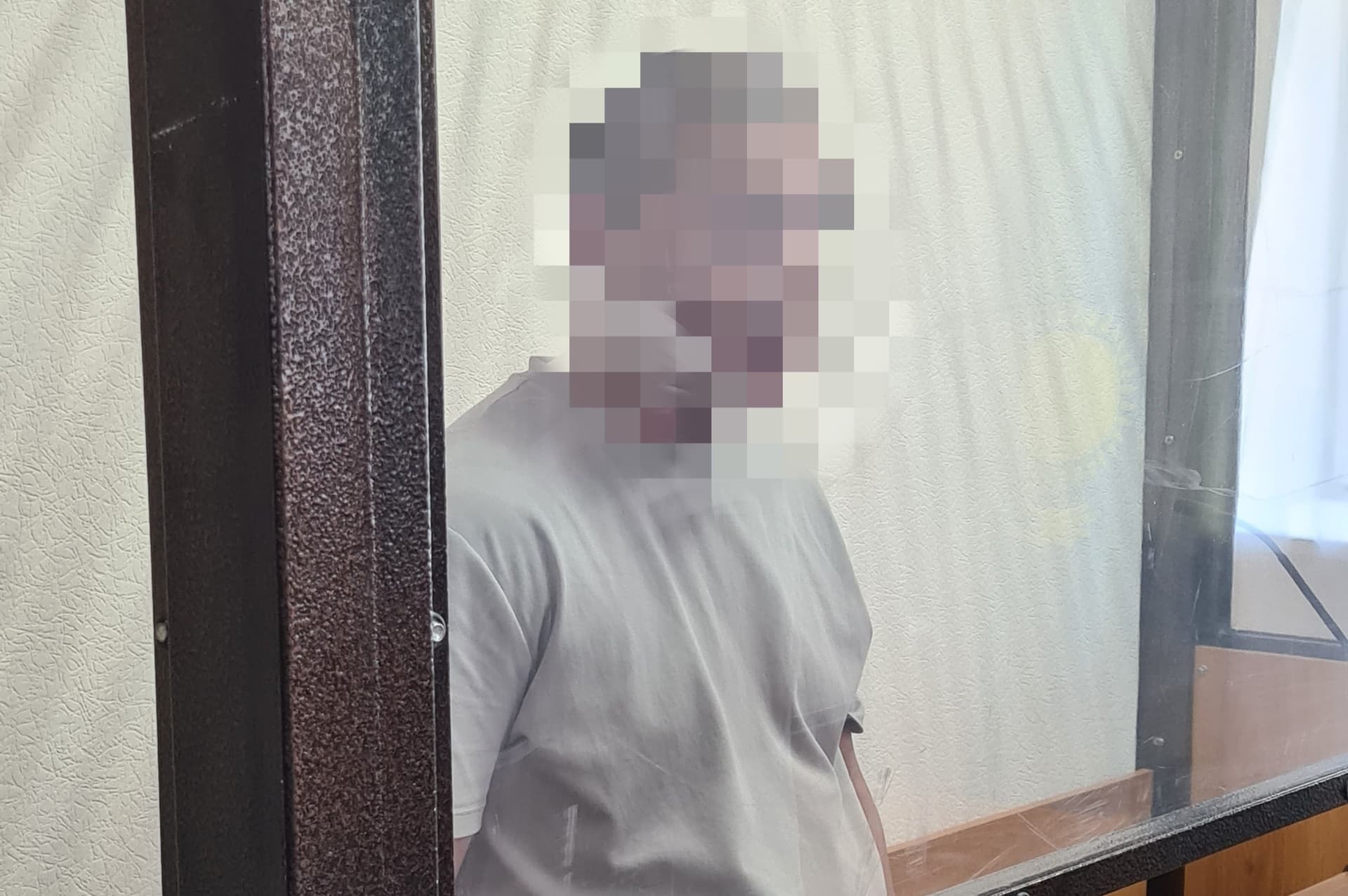 "Спрятал в выгребной яме" - Жителя села Убаган обвиняют в убийстве жены. Что выяснилось на судебном процессе в Костанае?