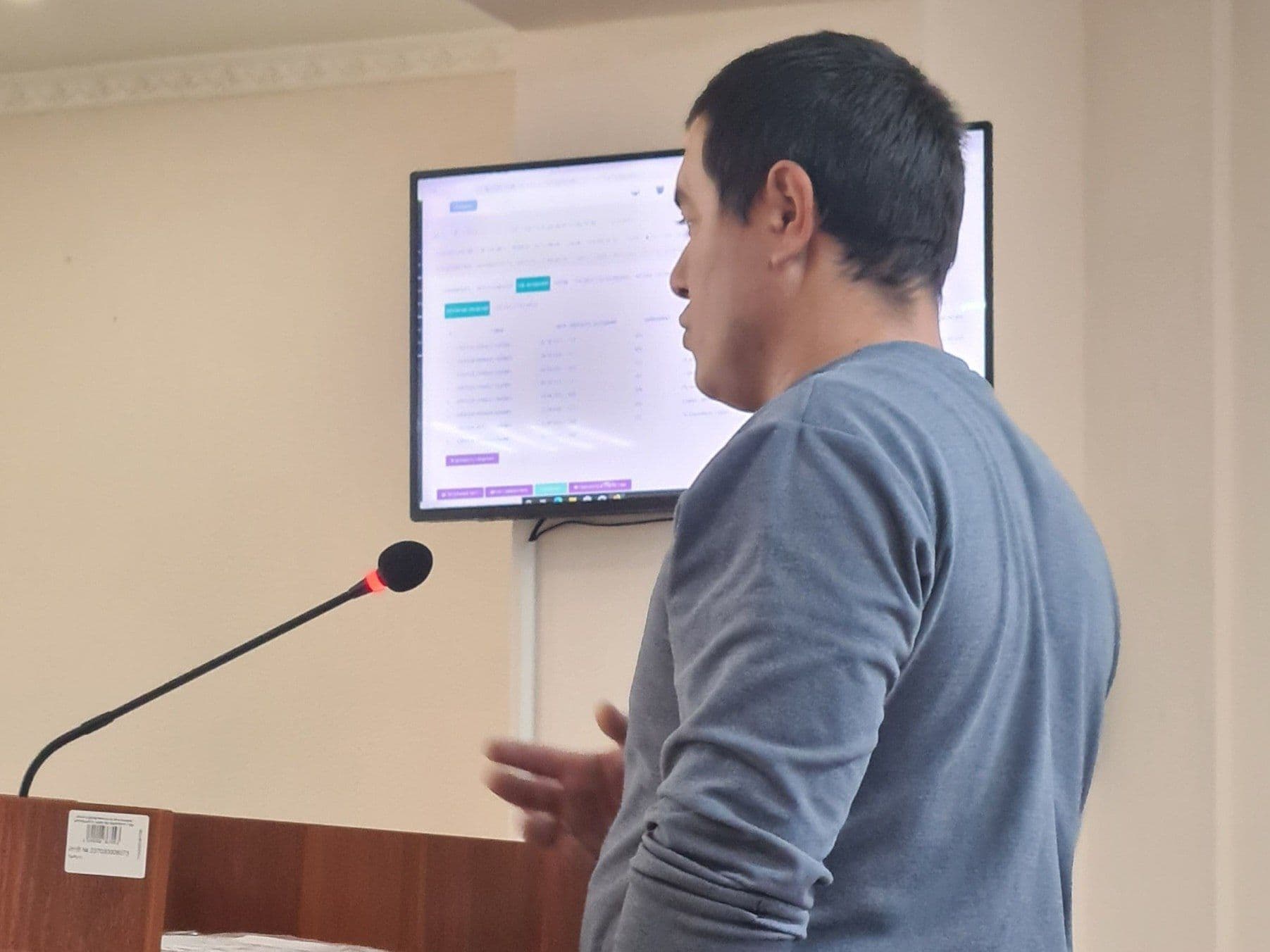 Пятна крови нашли на одежде свидетеля в деле об убийстве за оскорбление бывшей жены в Костанайской области