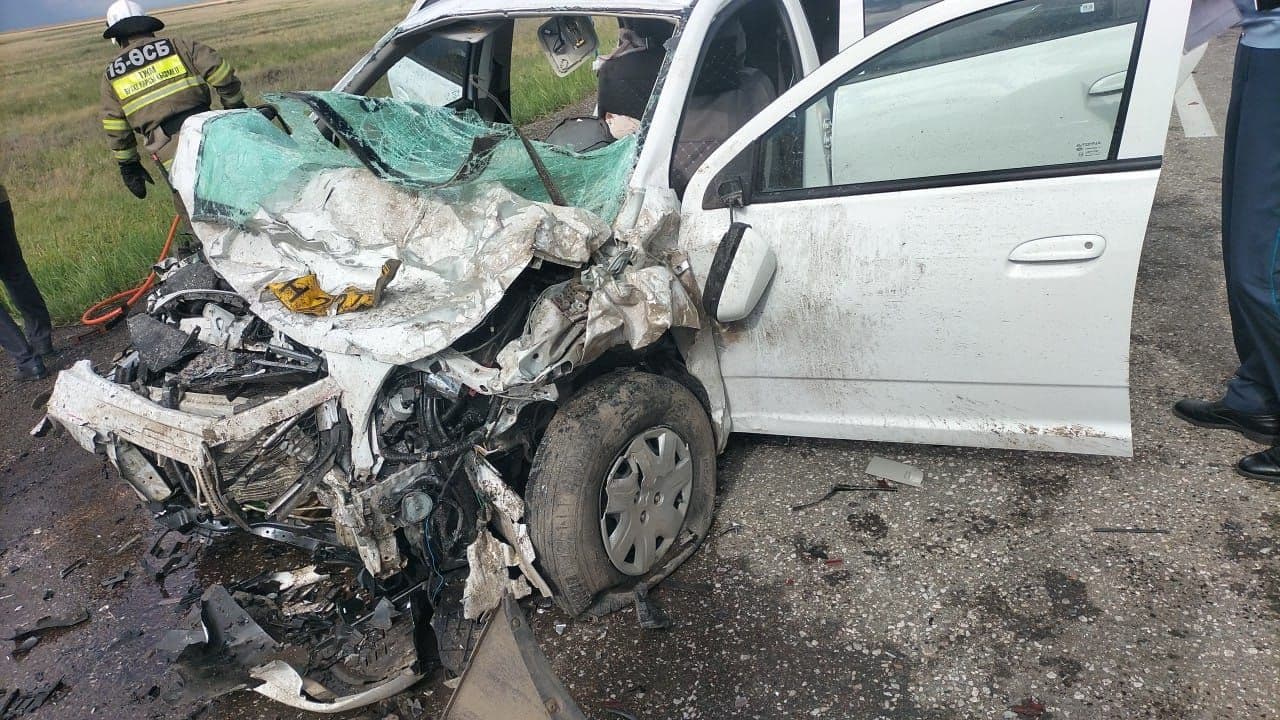 Два человека погибло в ДТП на Аулиекольской трассе