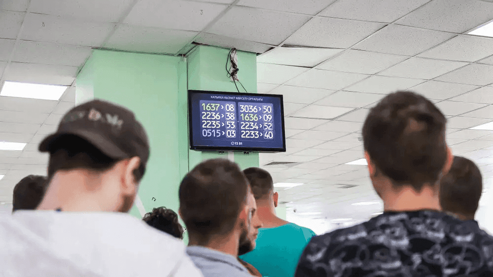 Казахстан ужесточил миграционную политику. Кого это касается и почему