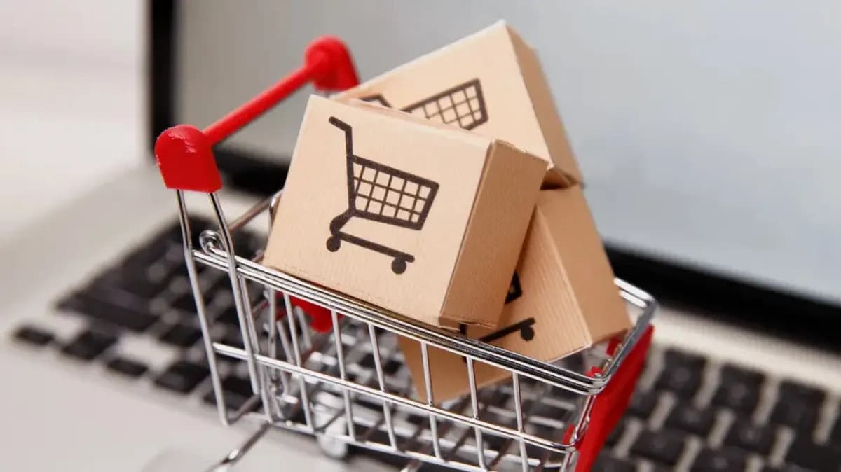 В Казахстане запретили продавать некоторые товары в интернете - список