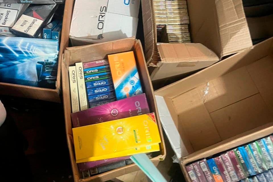 Контрафактные сигареты на 2 млн тенге изъяли на рынке Костаная