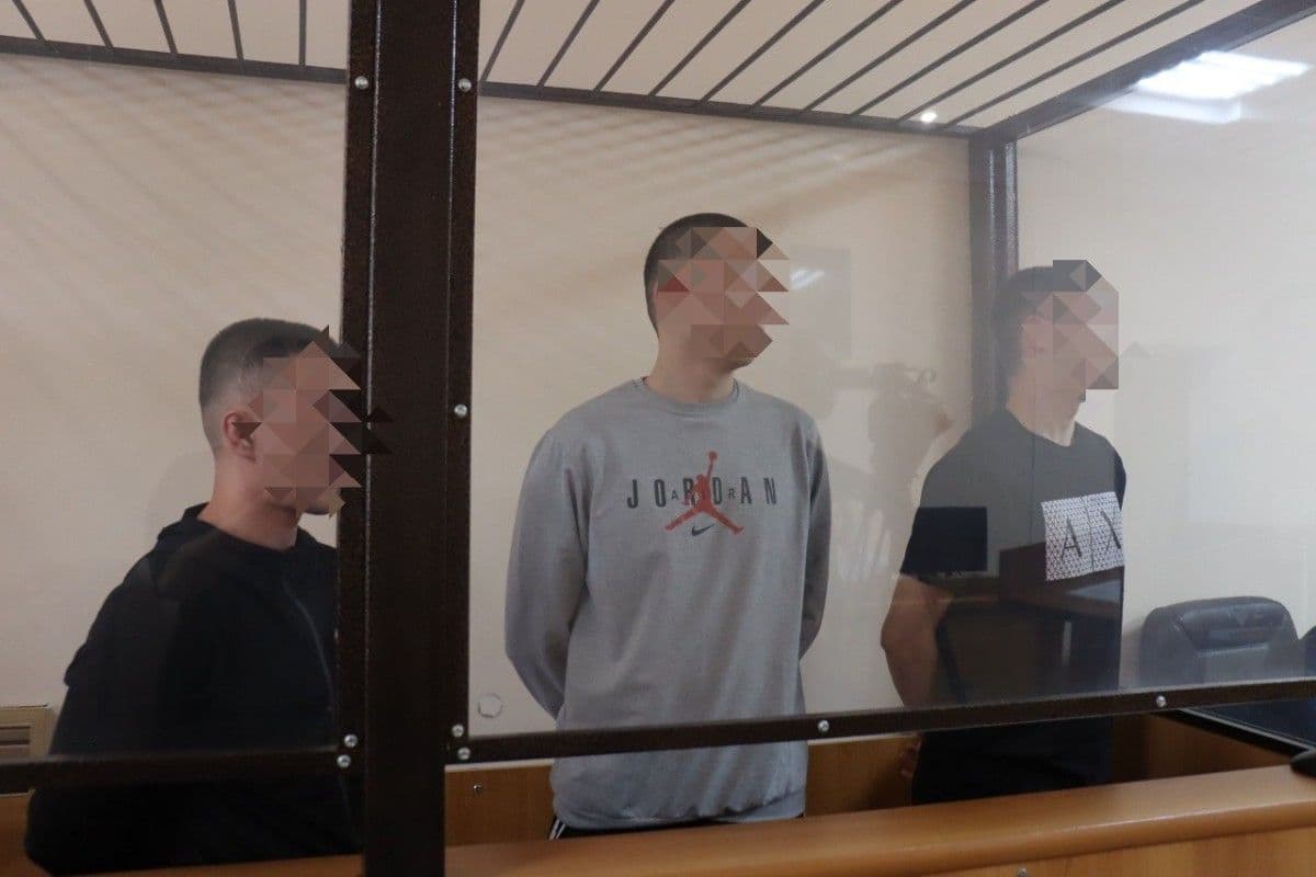 Били даже после потери сознания - Дело о нападении на полицейского начали рассматривать в суде Костаная
