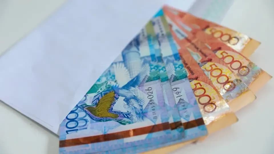 Работников Отбасы банка уволили за продвижение очереди на жильё и подделку документов