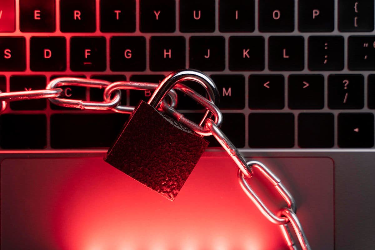 Информацию о возможной утечке данных более 4 млн пользователей Daryn Online проверяет МинИИ