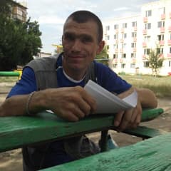 Как закон раскидал по разным интернатам двух супругов-инвалидов