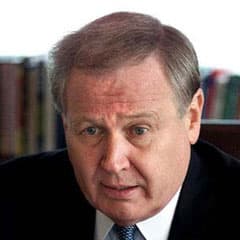 Консультант или шпион?