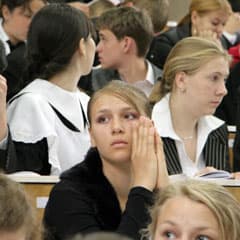 Средний балл - 71
