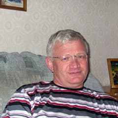 Пока элита резвится