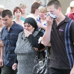 Похороны и награды