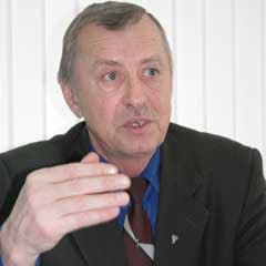 Регистрацию вернуть, налоги снизить