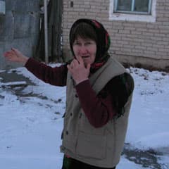 Глухая стена равнодушия