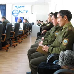 Мобильник в обмен на карьеру