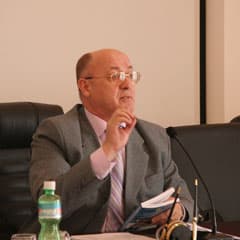 Призеров должно быть больше