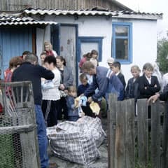 Лето начинается с подарков