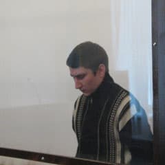 Ударил топором и снял кольцо