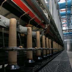Нить в большой паузе