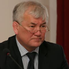 Новые акимы, старые товарищи