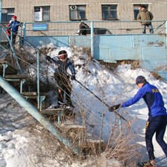 Лестница стадиона опасна для жизни